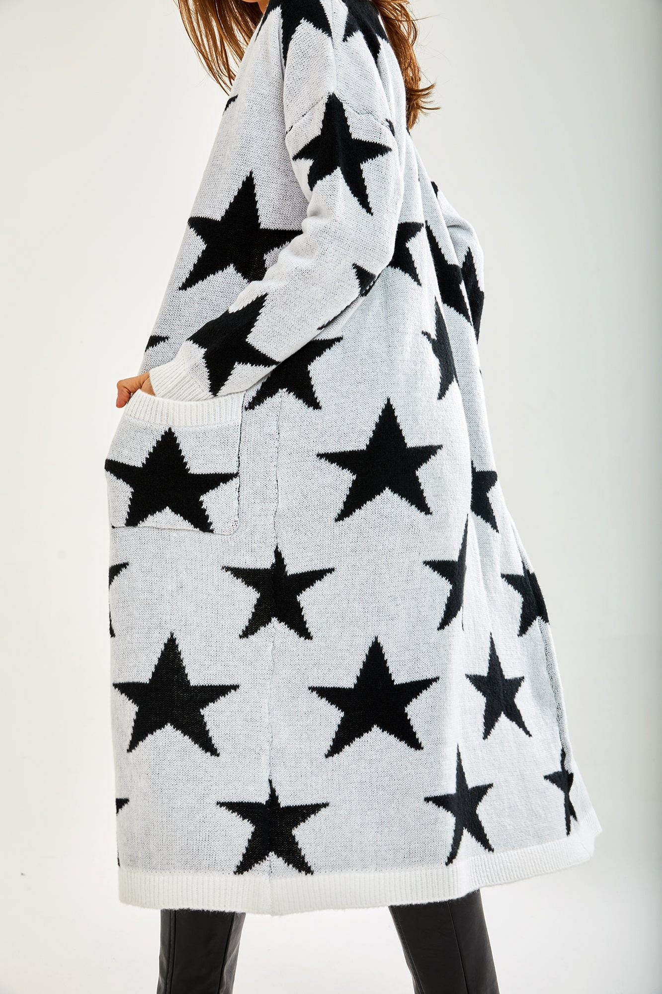 Star Pattern Long Cardigan In White D6-LIQKN-212W